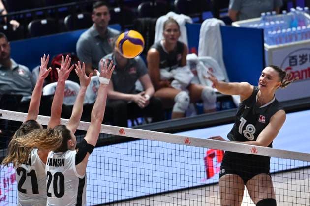 RECORD DATE NOT STATED HONG KONG-SPORTS Volleyball Nations League Hong Kong Anna Smrek (No.18) from team Canada during the match between Canada and Belgium at Volleyball Nations League Hong Kong 2026 in Hong Kong, July 9, 2026.NEXPHER Kobe Li Hong Kong