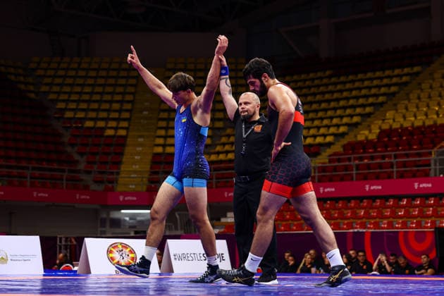 U20 European Championships 97kg GR - Yehor Yakushenko (UKR) df. Arman Mkrtchyan (GEO) *** U20 European Championships, 97 kg Greco-Roman: Yehor Yakushenko (UKR) defeated Arman Mkrtchyan (GEO) Copyright: xJakexKirkmanx xUnitedxWorldxWresx Jake Kirkman United World Wres