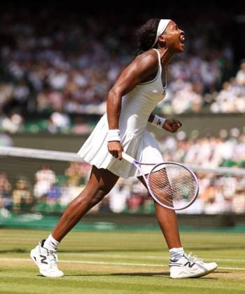 Coco Gauff celebrates during her semi-final match Wimbledon Tennis Championships, Day 11, The All England Lawn Tennis and Croquet Club, London, UK - 09 Jul 2026London The All England Lawn Tennis and United Kingdom  Copyright: xEllaxLing Shutterstockx 16981022b