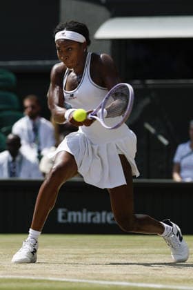 Tennis: Wimbledon championships Coco Gauff of the United States plays against Karolina Muchova of the Czech Republic in the women s singles semifinals at the Wimbledon tennis tournament in London on July 9, 2026.  A14AA0005622328P