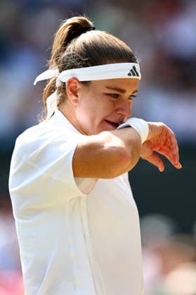 Karolina Muchova during her semi final match Wimbledon Tennis Championships, Day 11, The All England Lawn Tennis and Croquet Club, London, UK - 09 Jul 2026London The All England Lawn Tennis and United Kingdom  Copyright: xJamesxMarsh Shutterstockx 16981021b
