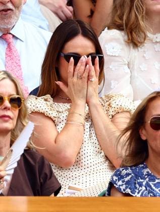Lily James in the Royal Box on Centre Court Wimbledon Tennis Championships, Day 11, The All England Lawn Tennis and Croquet Club, London, UK - 09 Jul 2026London The All England Lawn Tennis and United Kingdom  Copyright: xJamesxMarsh Shutterstockx 16981021bs