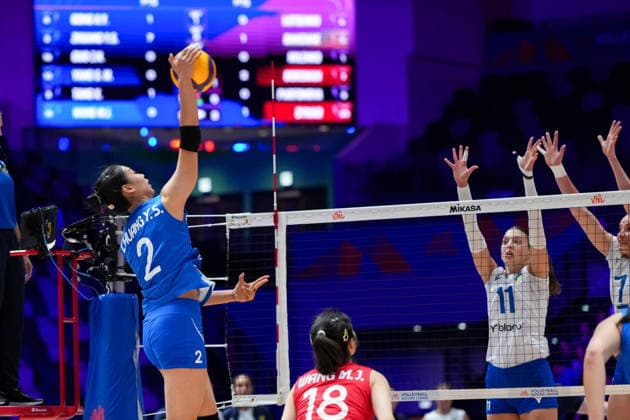 (260709) -- HONG KONG, July 9, 2026 -- Zhuang Yushan (1st L) of China spikes the ball during the match between China and Ukraine at the Women s Volleyball Nations League (VNL) 2026 in Hong Kong, south China, July 9, 2026. ) (SP)CHINA-HONG KONG-VOLLEYBALL-NATIONS LEAGUE-WOMEN-CHN VS UKR (CN) ZhuxWei 