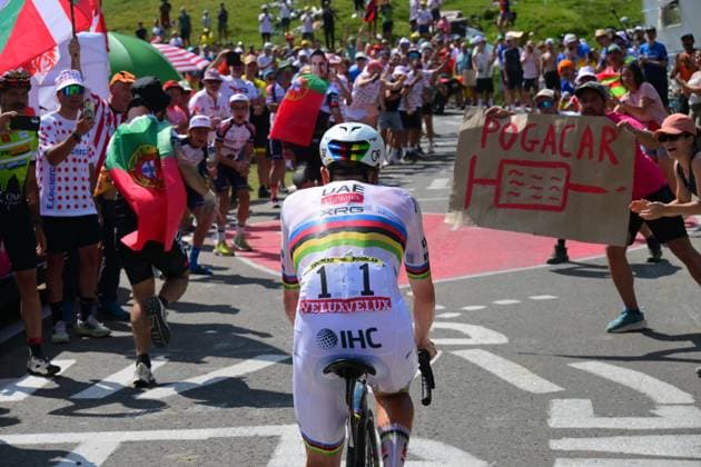 Tour de France 2026 Stage 6 GAVARNIE-CEDRE, FRANCE - JULY 09 : Pogacar Tadej (SLO) of UAE Team Emirates - XRG during stage 6 of the 113rd edition of Tour de France an UCI World Tour 2.UWT cycling road race stage for Men Elite of 186 km with start in Pau and finish in Gavarnie-Cedre on July 9, 2026 in Gavarnie-Cedre, France, 09 07 2026 ( Motordriver Kurt Vandenborre - Gavarnie-Cedre France  Copyright: xBernardxPaponx
