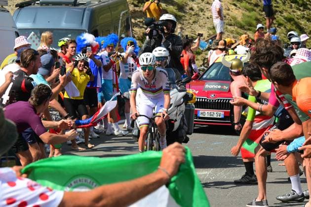 Tour de France 2026 Stage 6 GAVARNIE-CEDRE, FRANCE - JULY 09 : Pogacar Tadej (SLO) of UAE Team Emirates - XRG during stage 6 of the 113rd edition of Tour de France an UCI World Tour 2.UWT cycling road race stage for Men Elite of 186 km with start in Pau and finish in Gavarnie-Cedre on July 9, 2026 in Gavarnie-Cedre, France, 09 07 2026 ( Motordriver Kurt Vandenborre - Gavarnie-Cedre France  Copyright: xBernardxPaponx