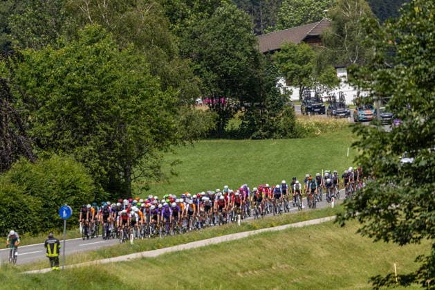 09.07.2026, Franz Josefs Höhe, AUT, Lidl Tour of Austria 2026, Etappe 2 von Bad Kleinkirchheim nach Franz Josefs Höhe Großglockner (188,8 km), im Bild das Peloton bei Bad Kleinkirchheim peloton during the stage 2 from Bad Kleinkirchheim to Franz Josefs Höhe Großglockner (188,8 km) of the Tour of Austria. Franz Josefs Höhe, Austria on 2026 07 09. Pictures 2026, PhotoCredit: Johann Groder Foto:Eibner-Pressefoto Groder Franz Josefs Höhe *** July 9, 2026, Franz Josefs Höhe, AUT, Lidl Tour of Austria 2026, Stage 2 from Bad Kleinkirchheim to Franz Josefs Höhe (Großglockner), 188.8 km, Pictured: the peloton near Bad Kleinkirchheim during Stage 2 from Bad Kleinkirchheim to Franz Josefs Höhe, Großglockner (188.8 km) of the Tour of Austria at Franz Josefs Höhe, Austria, on July 9, 2026. Photos from 2026, Photo Credit: Johann Groder, Photo: Eibner, Press Photo: Groder, Franz Josefs Höhe  EP_gro