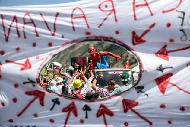 Sport Bilder des Tages Le Tour de France , étape 6 . Pau Gavarnie PHOTOPQR SUD OUEST David Le Deodic ; Pau ; 09 07 2026 ; Le Tour de France , étape 6 . Pau Gavarnie, Sur le col du Tourmalet le 9 juillet 2026 . The 2026 Tour de France will be the 113th edition of the Tour de France cycling race and will take place from July 4 to 26, 2026. Pau BEARN France  Copyright: xPHOTOPQR SUDxOUEST MAXPPPxDavidxLexDeodicx 20260709SDO4593 20260709SDO4593