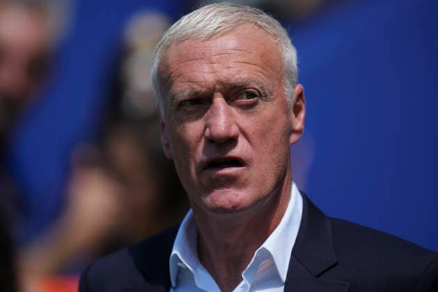 France v Morocco: Quarter Final - FIFA World Cup, WM, Weltmeisterschaft, Fussball 2026 Didier Deschamps, head coach of France, looks on during the FIFA World Cup 2026 Quarter Final match between France and Morocco at Boston Stadium on July 9, 2026 in Foxborough, Massachusetts. Foxborough MA United States  Copyright: xJosexBretonx originalFilename:bretonhernandez-francevm260709_npTXW.jpg