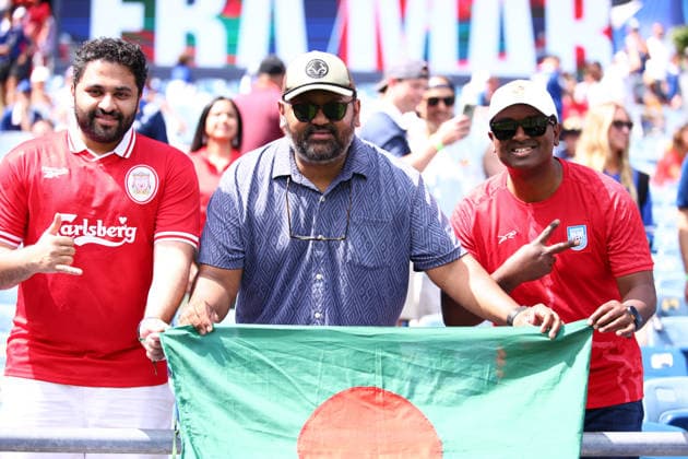 July 9, 2026, Foxborough, Massachusetts, USA: Fans from Bangladesh show support before the 2026 FIFA World Cup, WM, Weltmeisterschaft, Fussball quarterfinal match at Boston Stadium in Massachusetts on July 9, 2026. FIFA World Cup 2026: QF: France V Morocco  - ZUMAm283 20260709_zsp_m283_003 Copyright: xBillyxMyersx