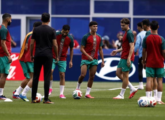 FIFA World Cup, WM, Weltmeisterschaft, Fussball 2026 quarterfinals - France vs Morocco Players of Morocco during warm up ahead of the FIFA World Cup 2026 quarterfinals match France against Morocco, in Boston, USA, 09 July 2026. BOSTON United States  Copyright: xWILLxOLIVERx