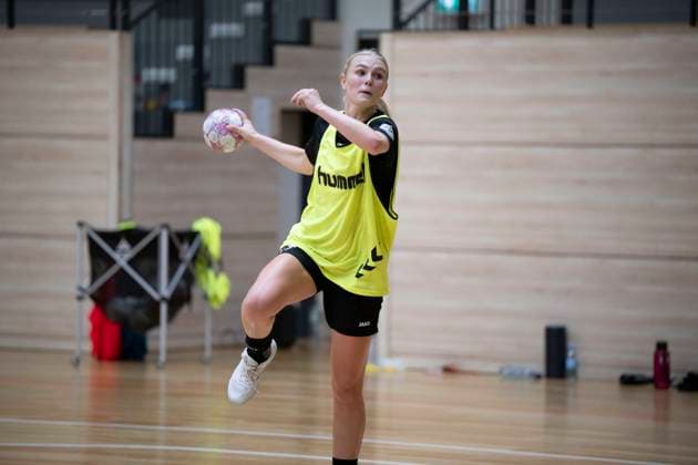 Handball Bundesliga Frauen,HBF, Saison 2026 2027-SV Union Halle-Neustadt Training Halle, Deutschland 09.Juli 2026: Im Bild:Neuzugang Lynn Holtmann (Halle) Halle Saale SWH Arena Sachsen-Anhalt Deutschland *** Women s Handball Bundesliga (HBF), 2026–2027 Season, SV Union Halle Neustadt Training, Halle, Germany, July 9, 2026. Pictured: New signing Lynn Holtmann, Halle, Halle-Saale, SWH Arena, Saxony-Anhalt, Germany