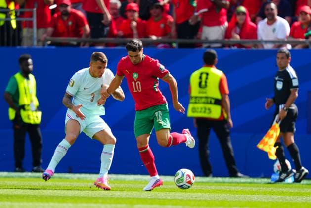Brahim Diaz of Morocco back heels against Lucas Digne of France France v Morocco, 2026 FIFA World Cup, WM, Weltmeisterschaft, Fussball Quarter-final, Football, Boston Stadium, Foxborough, Massachusetts, USA - - 09 Jul 2026Foxborough Boston Stadium Massachusetts (MA) United States of America  Copyright: xJavierxGarcia Shutterstockx 16984925y