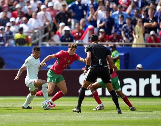 France v Morocco - FIFA World Cup, WM, Weltmeisterschaft, Fussball 2026 - Quarter Final FOXBOROUGH, USA - JULY 09: Kylian Mbappe of France in action agains Neil El Aynaoui of Morocco during the 2026 FIFA World Cup Quarter Final match between France and Morocco at Boston Stadium (Gillette Stadium) in Foxborough, Massachusetts, United States on July 09, 2026. Jose Hernandez Anadolu Massachusetts United States. Editorial use only. Please get in touch for any other usage.  Copyright: x2026xAnadoluxJosexHernandezx