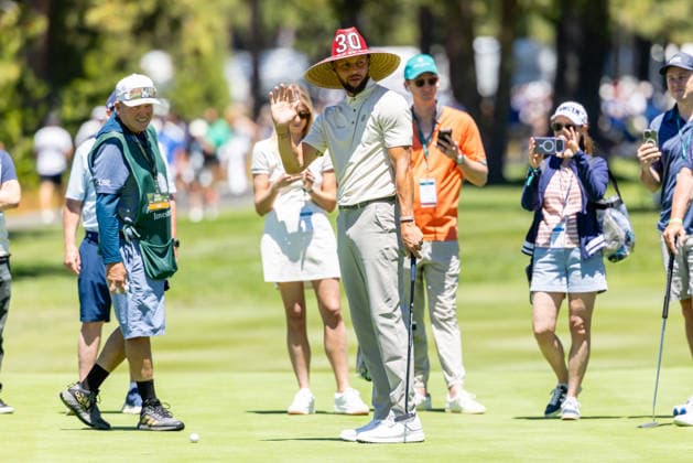 STATELINE, NV - JULY 09: Stephen Curry waves at the ball on the 18th hole wearing a sombrero during the preview round of the American Century Championship on July 9, 2026 at Edgewood Tahoe Golf Course in Stateline, NV. (Photo by Matthew Huang Icon Sportswire) GOLF: JUL 09 American Century Championship EDITORIAL USE ONLY Icon260709075