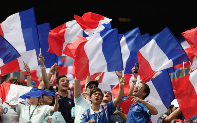 (260710) -- BOSTON, July 10, 2026 -- Fans of team France cheer for the team before the quarter final match between France and Morocco at the 2026 FIFA World Cup, WM, Weltmeisterschaft, Fussball at Boston Stadium in Boston, the United States, July 9, 2026. ) (SP)U.S.-BOSTON-FOOTBALL-FIFA WORLD CUP-QUARTER FINAL-FRA VS MAR ZhangxChen 