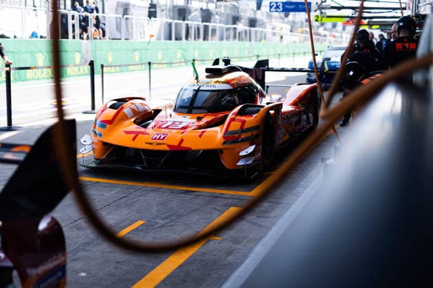 FIA WEC - 6 HOURS OF SAO PAULO 2026 19 CHATIN Paul-Loup (fra), JAMINET Mathieu (fra), JUNCADELLA Daniel (esp), Genesis Magma Racing, Genesis GMR-001 19, Hypercar, pitlane, during the 6 Hours of Sao Paulo 2026, 4th round of the 2026 FIA World Endurance Championship, from July 10 to 12, 2026 on the Interlagos Circuit in Sao Paulo, Brazil -  Copyright: xJoaoxFilipex