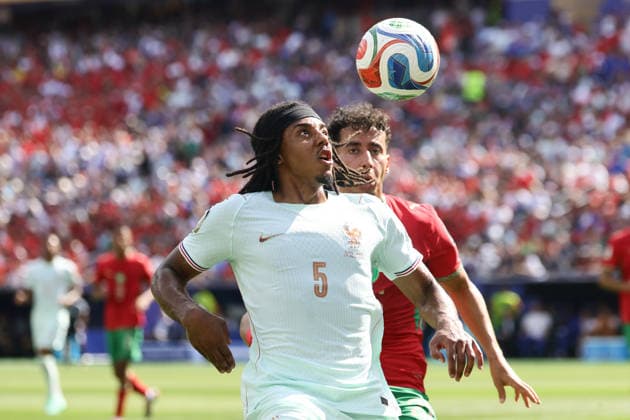 Jules Kounde of France and Anass Salah Eddine of Morocco challenge for the ball during the FIFA World Cup, WM, Weltmeisterschaft, Fussball 2026 Quarter Final match between France and Morocco at the Boston Stadium, Foxborough, Massachusetts on 9 July 2026. Copyright: xPeterxDovganx 45240079