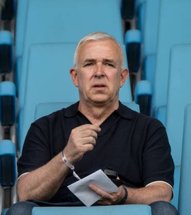 Fußball, Herren, Saison 2026 2027, Testspiel, Chemnitzer FC - 1. FC Union Berlin, Präsident Dirk Zingler (1. FC Union) auf der Tribüne, 09.07. 2026, *** Soccer, Men s, 2026–2027 Season, Friendly Match, Chemnitzer FC vs. 1. FC Union Berlin, President Dirk Zingler and 1. FC Union in the stands, July 9, 2026, Copyright: xMatthiasxKochx