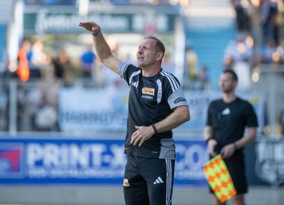 Fußball, Herren, Saison 2026 2027, Testspiel, Chemnitzer FC - 1. FC Union Berlin (1:1), Trainer Mauro Lustrinelli (1. FC Union Berlin), 09.07. 2026, *** Soccer, Men s, 2026–2027 Season, Friendly Match, Chemnitzer FC 1–1 FC Union Berlin, Coach Mauro Lustrinelli, FC Union Berlin, July 9, 2026, Copyright: xMatthiasxKochx