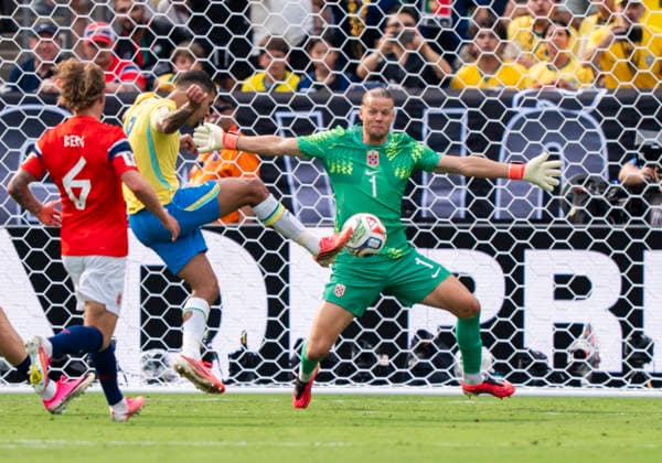 Football: RB Leipzig sign goalkeeper Örjan Nyland – archive photos