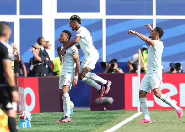 260710 -- BOSTON, July 10, 2026 -- Kylian Mbappe L of France celebrates scoring with his teammates during the quarter final match between France and Morocco at the 2026 FIFA World Cup, WM, Weltmeisterschaft, Fussball at Boston Stadium in Boston, the United States, July 9, 2026. SPU.S.-BOSTON-FOOTBALL-FIFA WORLD CUP-QUARTER FINAL-FRA VS MAR ZhangxChen  (SP)U.S.-BOSTON-FOOTBALL-FIFA WORLD CUP-QUARTER FINAL-FRA VS MAR IMAGO ZhangxChen  imago images 0861209119