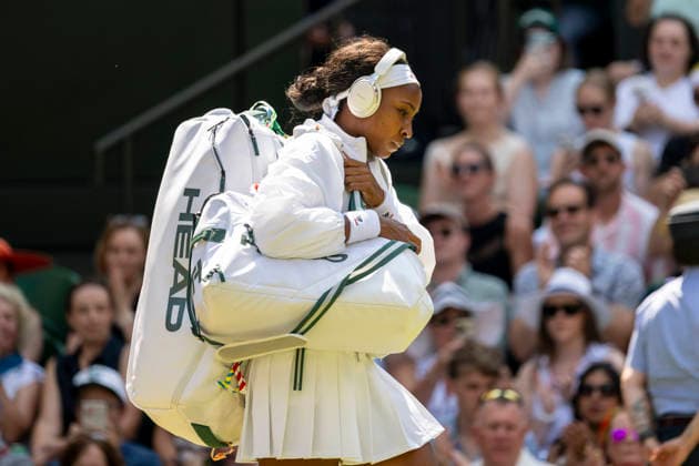 (260710) -- LONDON, July 10, 2026 -- Coco Gauff of the United States arrives for the women s semifinal match against Karolina Muchova of the Czech Republic at the Wimbledon Tennis Championships in London, Britain, on July 9, 2026. (Photo by Xinhua) (SP)BRITAIN-LONDON-TENNIS-WIMBLEDON-WOMEN S SINGLES StephenxChung 