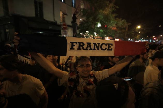 French fans celebrate FIFA 2026 World Cup semi-final berth in Paris after victory over Morocco PARIS, FRANCE - JULY 10: French football fans celebrate after their national team, Nationalteam defeats Morocco 2-0 in the FIFA 2026 World Cup quarter-final match to advance to the semi-finals in Paris, France on July 10, 2026. Mohamad Salaheldin Abdelghani Alsayed Anadolu Paris France. Editorial use only. Please get in touch for any other usage.  Copyright: x2026xAnadoluxMohamadxSalaheldinxAbdelghanixAlsayedx