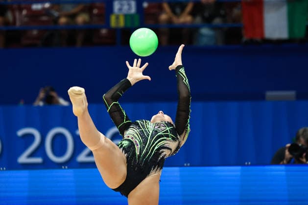 OTHER - Gymnastics - Rhythmic gymnastics, Rhythmische Sportgymnastik, RSG - 2026 FIG World Cup Photo by IPA ABACAPRESS.COM86562140 - Tara DRAGAS (ITA) during the Rhythmic Gymnastics World Cup Final at the Unipol Forum, Milan, Italy, on July 10, 2026, during the Rhythmic Gymnastics - FIG World Cup 2026, held in Assago (MI), Italy, on July 10, 2026 Assago (MI) Italy  Copyright: xIPAxSport ABACAx