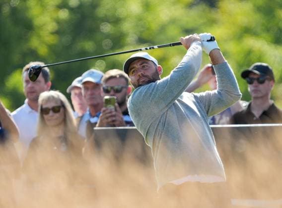 Scottie Scheffler of USA on the 11th tee. Genesis Scottish Open, Golf, The Renaissance Club, North Berwick, Scotland, UK - 10 Jul 2026North Berwick The Renaissance Club Scotland United Kingdom  Copyright: xShutterstockx 16984081af
