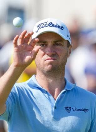 Justin Thomas of USA catches his ball. Genesis Scottish Open, Golf, The Renaissance Club, North Berwick, Scotland, UK - 10 Jul 2026North Berwick The Renaissance Club Scotland United Kingdom  Copyright: xShutterstockx 16984081al