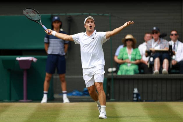 Arthur Fery celebrates during his semi final match Wimbledon Tennis Championships, Day 12, The All England Lawn Tennis and Croquet Club, London, UK - 10 Jul 2026London The All England Lawn Tennis and United Kingdom  Copyright: xJamesxMarsh Shutterstockx 16981029af