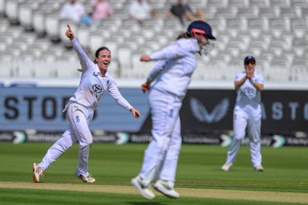 LONDON, ENGLAND JULY 10 - Mady Villiers of England celebrates the wicket of Harmanpreet Kaur of India during Day 1 of the Rothesay Test Match game between England and India at Lord s Cricket Ground on July 10, 2026 in London , England . (Photo by Keeran Marquis Sports Press Photo)  Copyright: xKeeranxMarquis SPPx Sportspressphoto_SPR188394