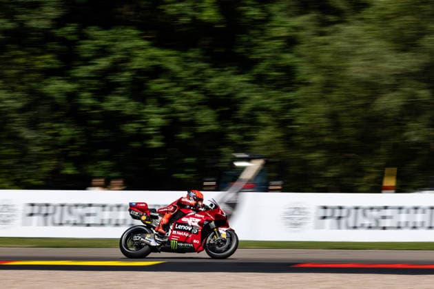 GER, Großer Preis von Deutschland, MotoGP. 11. Lauf, FIM Motorrad-Weltmeisterschaft. 10.07.2026, Sachsenring, Hohenstein-Ernstthal, GER, Großer Preis von Deutschland, MotoGP. 11. Lauf, FIM Motorrad-Weltmeisterschaft. 93, Marc Marquez, Ducati Lenovo Team Â Foto: Alexander Trienitz Hohenstein-Ernstthal Sachsenring Sachsen Deutschland *** GER, German Grand Prix, MotoGP Round 11, FIM Motorcycle World Championship, July 10, 2026, Sachsenring, Hohenstein Ernstthal, GER, German Grand Prix, MotoGP Round 11, FIM Motorcycle World Championship 93, Marc Marquez, Ducati Lenovo Team. Photo by Alexander Trienitz, Hohenstein Ernstthal, Sachsenring, Saxony, Germany