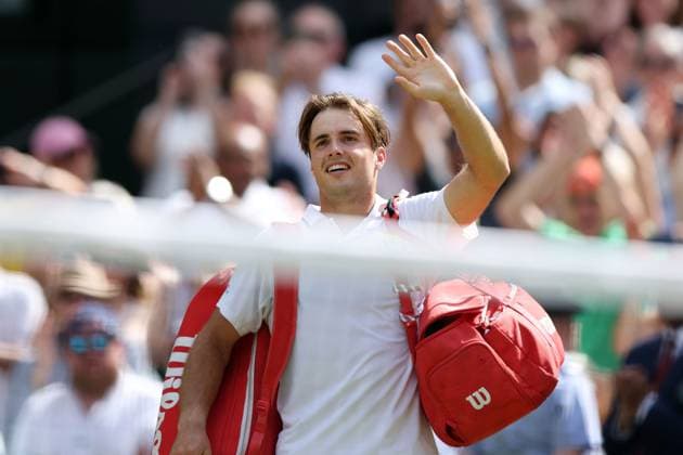 Arthur Fery waves to the crowd after defeat in his semi final match Wimbledon Tennis Championships, Day 12, The All England Lawn Tennis and Croquet Club, London, UK - 10 Jul 2026London The All England Lawn Tennis and United Kingdom  Copyright: xKieranxMcManus Shutterstockx 16981026bx