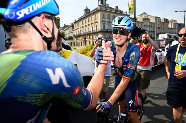 Tour de France 2026 Stage 7 BORDEAUX, FRANCE - JULY 10 : Merlier Tim (BEL) of Soudal Quick-Step celebrates the victory after stage 7 of the 113rd edition of Tour de France an UCI World Tour 2.UWT cycling road race stage for Men Elite of 175 km with start in Hagetmau and finish in Bordeaux on July 10, 2026 in Bordeaux, France, 10 07 2026 Bordeaux France  Copyright: xTomasxSiskx