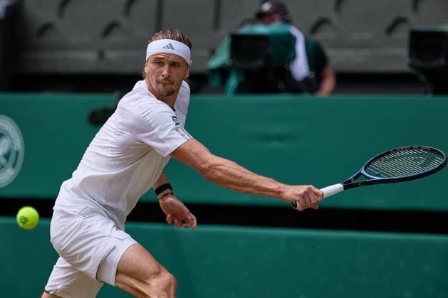 July 10, 2026, London, London, Great Britain: Alexander Zverev of Germany returns with backhand during The Championships Wimbledon , 10.7.2026 in London (All England Lawn Tennis and Croquet Club), Great Britain Tennis 2026: Grand Slam: The Championships Wimbledon: 12th Day: Semifinal: ZVEREV 7:6 6:2 6:4 FERY  - ZUMAs343 20260710_zsp_s343_044 Copyright: xMathiasxSchulzx