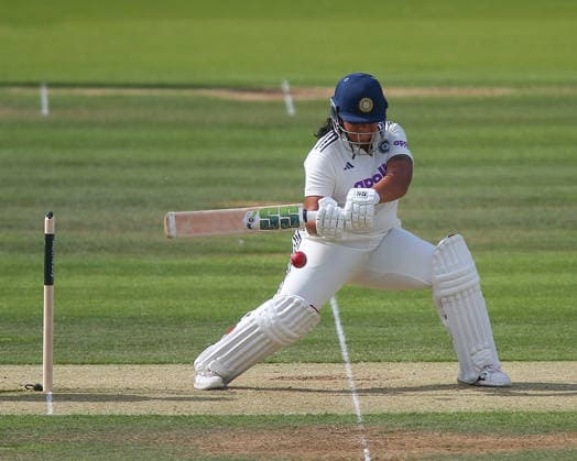 LONDON, ENGLAND - JULY 10: Richa Ghosh of India bats during day 1 of the Rothesay Test Match between England and India at Lord s Cricket Ground on July 10, 2026 in London, England.  Copyright: xJayxPatel SPPx Sportspressphoto_SPR188400