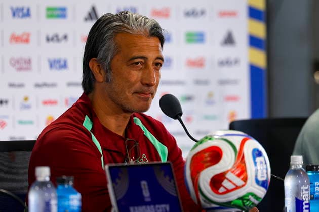 FIFA World Cup, WM, Weltmeisterschaft, Fussball 2026 MD-1 - Switzerland press conference, PK, Pressekonferenz Switzerland s head coach Murat Yakin attends a press conference in Kansas City, Missouri, USA, 10 July 2026. Switzerland will face Argentina on 11 July in their FIFA World Cup 2026 quarter final match. KANSAS CITY United States  Copyright: xCHRISTOPHERxNEUNDORFx
