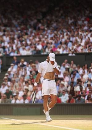 Novak Djokovic appears dejected during his Semi-Final match Wimbledon Tennis Championships, Day 12, The All England Lawn Tennis and Croquet Club, London, UK - 10 Jul 2026London The All England Lawn Tennis and United Kingdom  Copyright: xEllaxLing Shutterstockx 16981028fm