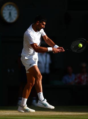 Novak Djokovic during his semi final match Wimbledon Tennis Championships, Day 12, The All England Lawn Tennis and Croquet Club, London, UK - 10 Jul 2026London The All England Lawn Tennis and United Kingdom  Copyright: xJamesxMarsh Shutterstockx 16981029fb