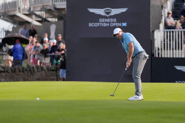 NORTH BERWICK, SCOTLAND - JULY 10: Rory McIlroy putts on the eighteenth green during Round 2 of the Genesis Scottish Open at the Renaissance Club, North Berwick on July 10, 2026 in North Berwick, Scotland Genesis Scottish Open Round 2
