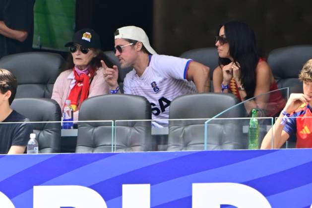 Spain vs Belgium - FIFA World Cup, WM, Weltmeisterschaft, Fussball 2026 LOS ANGELES, UNITED STATES OF AMERICA - JULY 10 : Brad Pitt pictured during the FIFA World Cup 2026 round of 8 match between Spain and Belgium at the SoFi stadium on July 10, 2026 in Los Angeles, United States of America, 10 07 2026 Los Angeles United States of America  Copyright: xJanxDexMeuleneirx