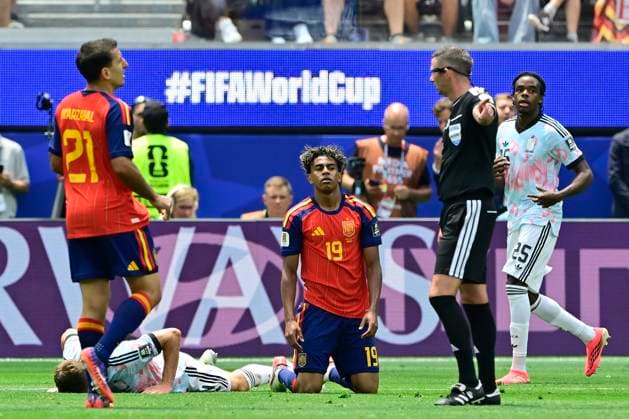 Spain vs Belgium - FIFA World Cup, WM, Weltmeisterschaft, Fussball 2026 LOS ANGELES, UNITED STATES OF AMERICA - JULY 10 : Yamal Lamine forward of Spain pictured during the FIFA World Cup 2026 round of 8 match between Spain and Belgium at the SoFi stadium on July 10, 2026 in Los Angeles, United States of America, 10 07 2026 Los Angeles United States of America  Copyright: xJanxDexMeuleneirx