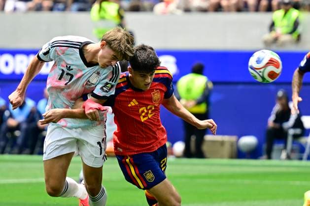 Spain vs Belgium - FIFA World Cup, WM, Weltmeisterschaft, Fussball 2026 LOS ANGELES, UNITED STATES OF AMERICA - JULY 10 : De Ketelaere Charles midfielder of Belgium scores a goal pictured during the FIFA World Cup 2026 round of 8 match between Spain and Belgium at the SoFi stadium on July 10, 2026 in Los Angeles, United States of America, 10 07 2026 Los Angeles United States of America  Copyright: xJanxDexMeuleneirx
