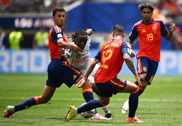 (260711) -- LOS ANGELES, July 11, 2026 -- Jeremy Doku (2nd L) of Belgium competes during the quarter final match between Spain and Belgium at the 2026 FIFA World Cup, WM, Weltmeisterschaft, Fussball at Los Angeles Stadium in Los Angeles, the United States, July 10, 2026. ) (SP)U.S.-LOS ANGELES-FOOTBALL-FIFA WORLD CUP-QUARTER FINAL-ESP VS BEL WuxXiaoling 