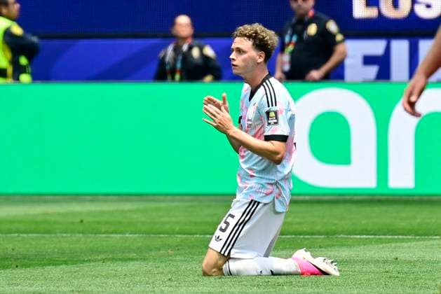 Spain vs Belgium - FIFA World Cup, WM, Weltmeisterschaft, Fussball 2026 LOS ANGELES, UNITED STATES OF AMERICA - JULY 10 : De Cuyper Maxim defender of Belgium pictured during the FIFA World Cup 2026 round of 8 match between Spain and Belgium at the SoFi stadium on July 10, 2026 in Los Angeles, United States of America, 10 07 2026 Los Angeles United States of America  Copyright: xJanxDexMeuleneirx