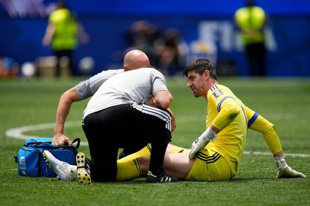 Thibaut Courtois of Belgium goes down with an injury Spain v Belgium, 2026 FIFA World Cup, WM, Weltmeisterschaft, Fussball Quarter-final, Football, Los Angeles Stadium, California, USA - 10 Jul 2026Los Angeles Los Angeles Stadium California (CA) United States of America  Copyright: xIsmaelxAdnan Shutterstockx 16985787bv