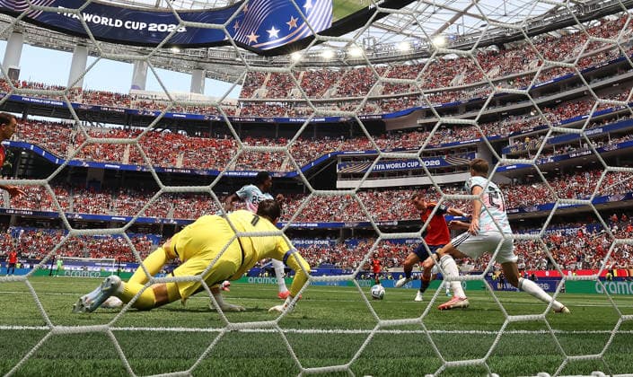 (260711) -- LOS ANGELES, July 11, 2026 -- Fabian Ruiz (2nd R) of Spain shoots to score during the quarter final match between Spain and Belgium at the 2026 FIFA World Cup, WM, Weltmeisterschaft, Fussball at Los Angeles Stadium in Los Angeles, the United States, July 10, 2026. ) (SP)U.S.-LOS ANGELES-FOOTBALL-FIFA WORLD CUP-QUARTER FINAL-ESP VS BEL BaixXuefei 