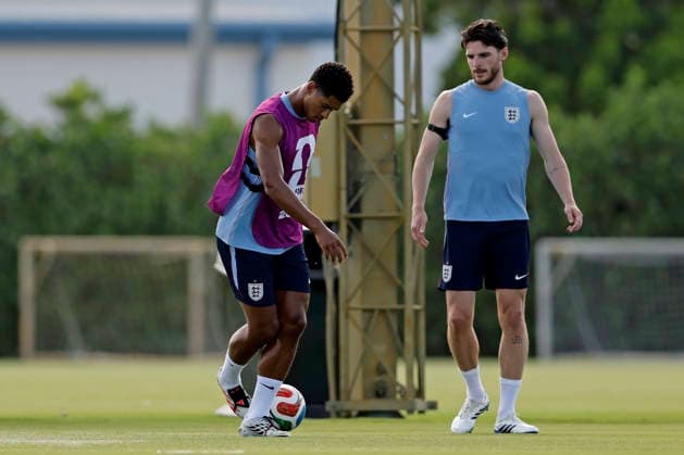 July 10, 2026, Fort Lauderdale, Florida, United States: Jude Bellingham and Declan Rice of England during the training session one day ahead of the FIFA World Cup, WM, Weltmeisterschaft, Fussball 2026 quarterfinals match between Norway and England, at Inter Miami CF Stadium in Fort Lauderdale, Florida, United States on July 10, 2026. Photo: DiaEsportivo FIFA World Cup 2026, England Training Session, Fort Lauderdale, United States  - ZUMAh208 20260710_zsp_h208_020 Copyright: xHeulerxAndreyx
