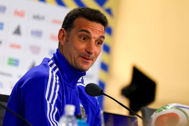 FIFA World Cup, WM, Weltmeisterschaft, Fussball 2026 - Argentina press conference, PK, Pressekonferenz Argentina™s national soccer team head coach Lionel Scaloni attends a press conference in Kansas City, Missouri, USA, 10 July 2026. Argentina will face Switzerland on 11 July in a FIFA World Cup 2026 quarter final match. KANSAS CITY United States  Copyright: xCHRISTOPHERxNEUNDORFx